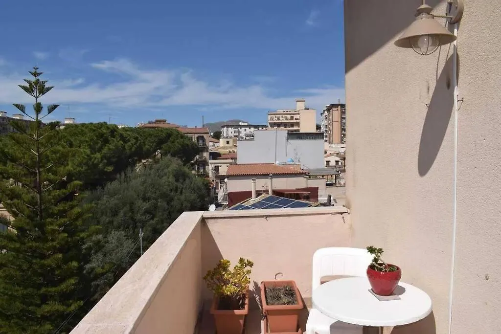 Casa vacanze Casa Giocosa Villa Palermo Italia